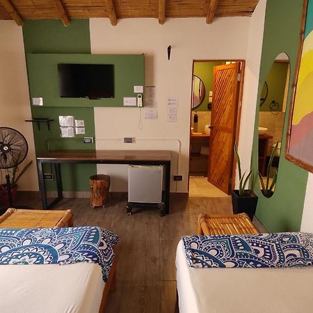 Hotel Puerto Bamboo à Máncora Extérieur photo